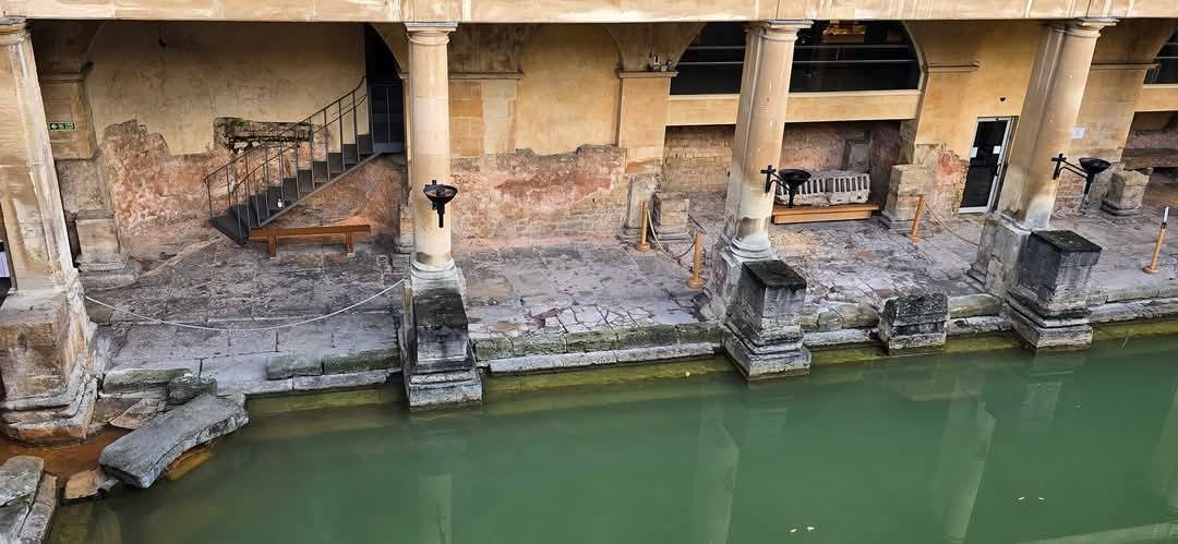 Bath 10