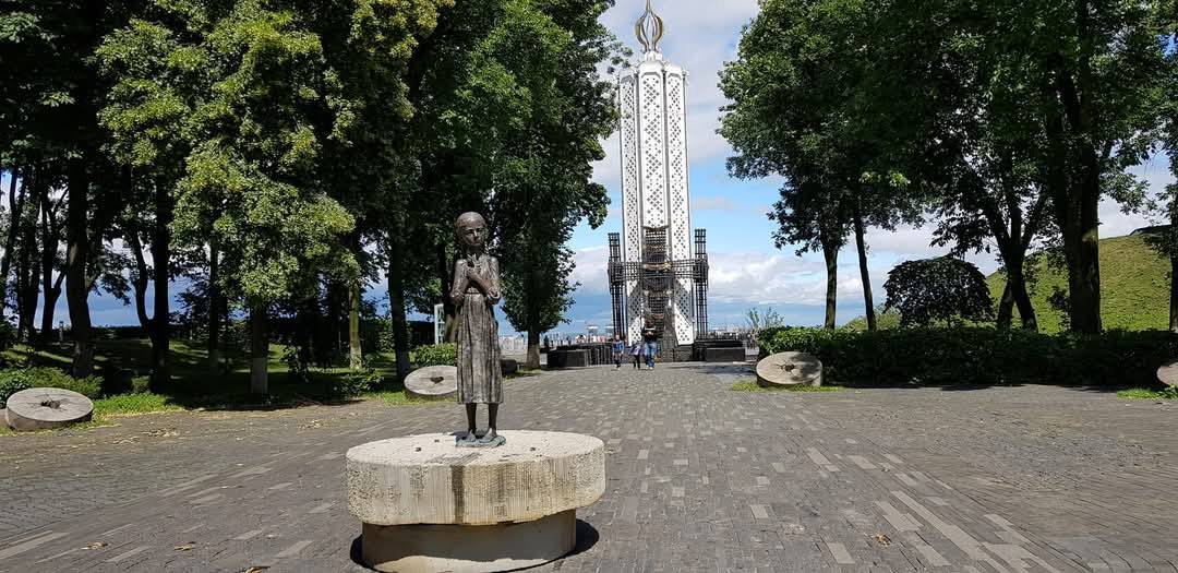 Kiev 15