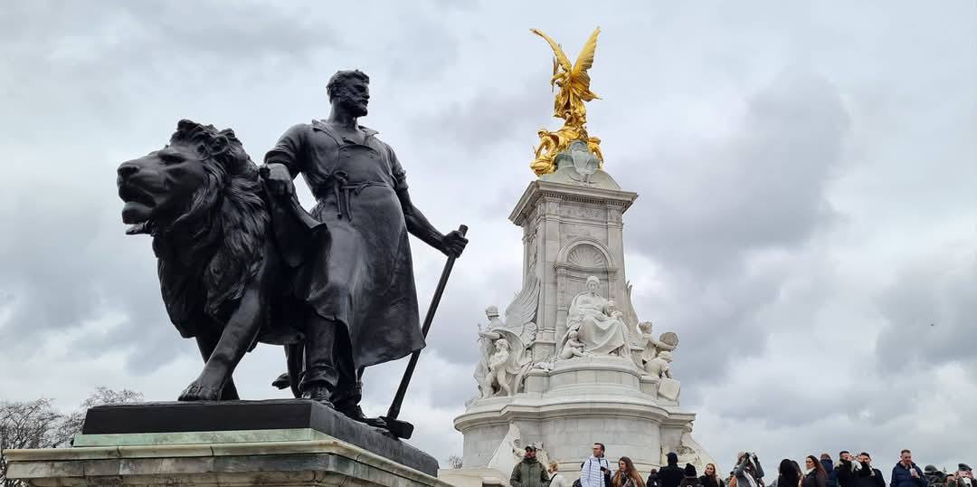 London 7