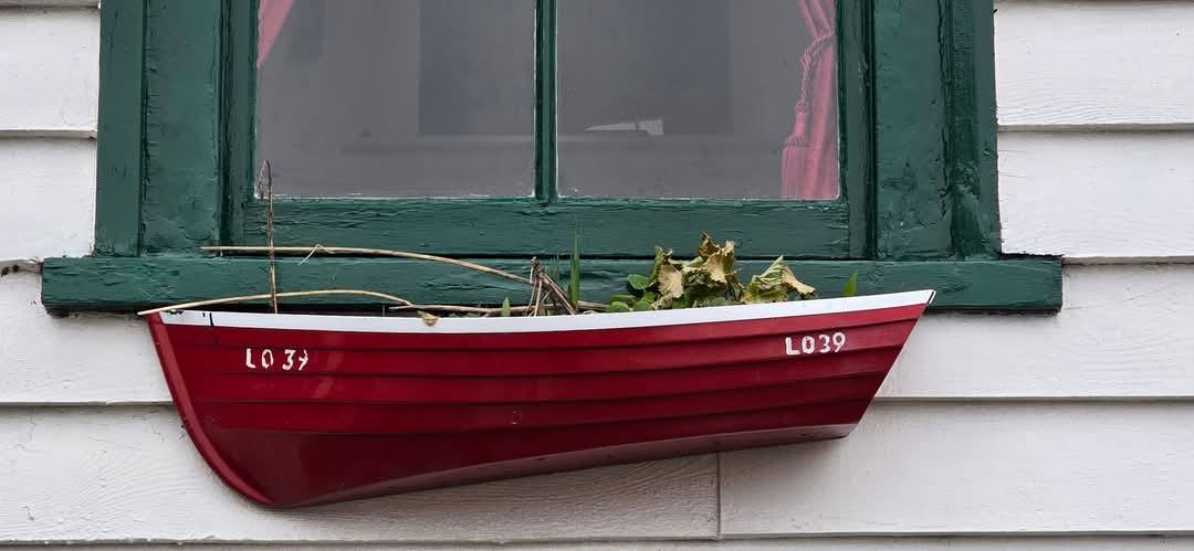 Old Leigh 24