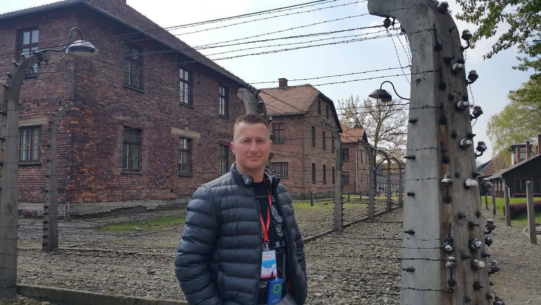 Auschwitz 9