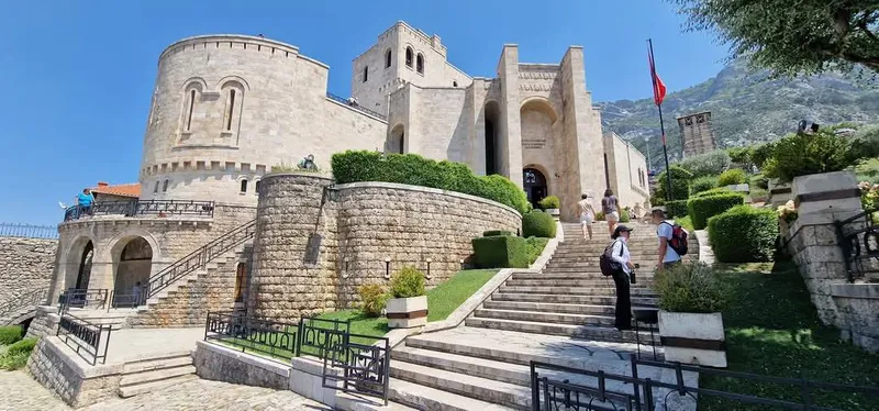 Kruja 1
