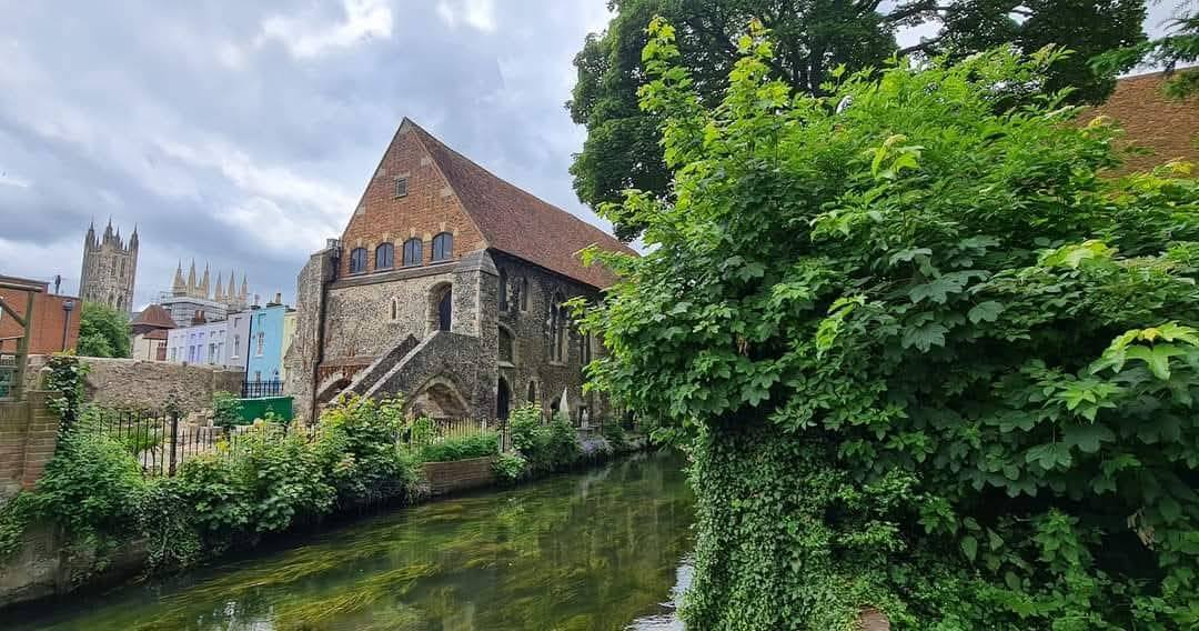 Canterbury 12