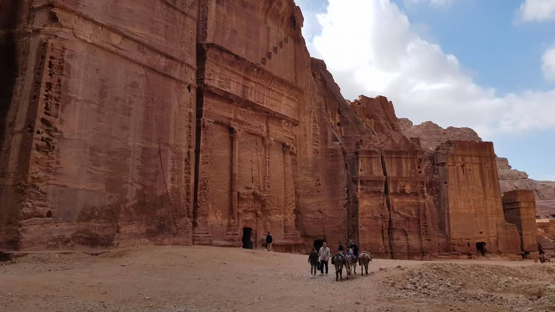 Petra 4
