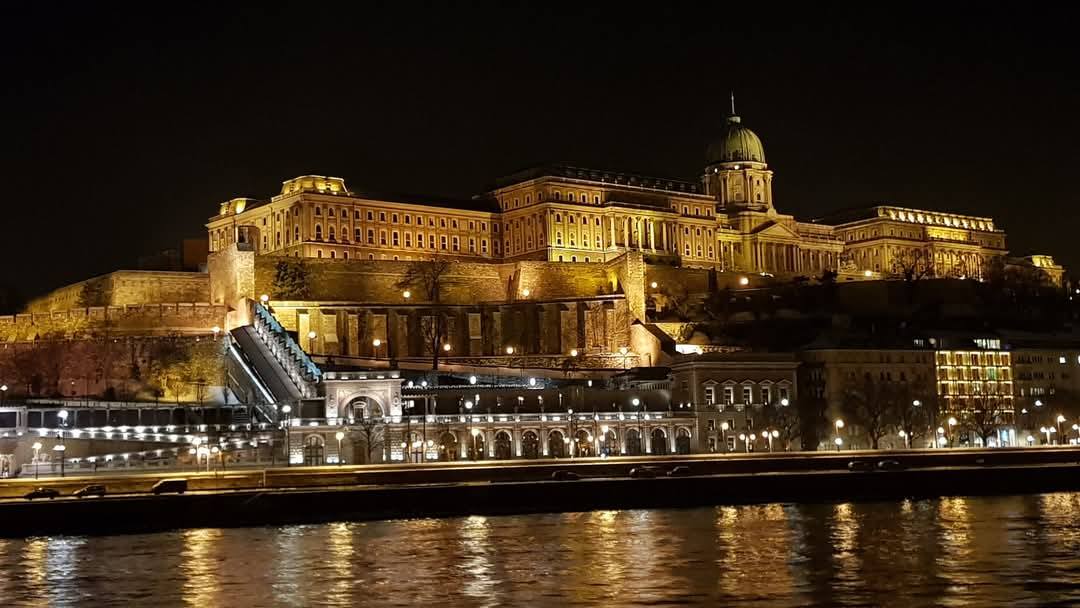 Budapest 18