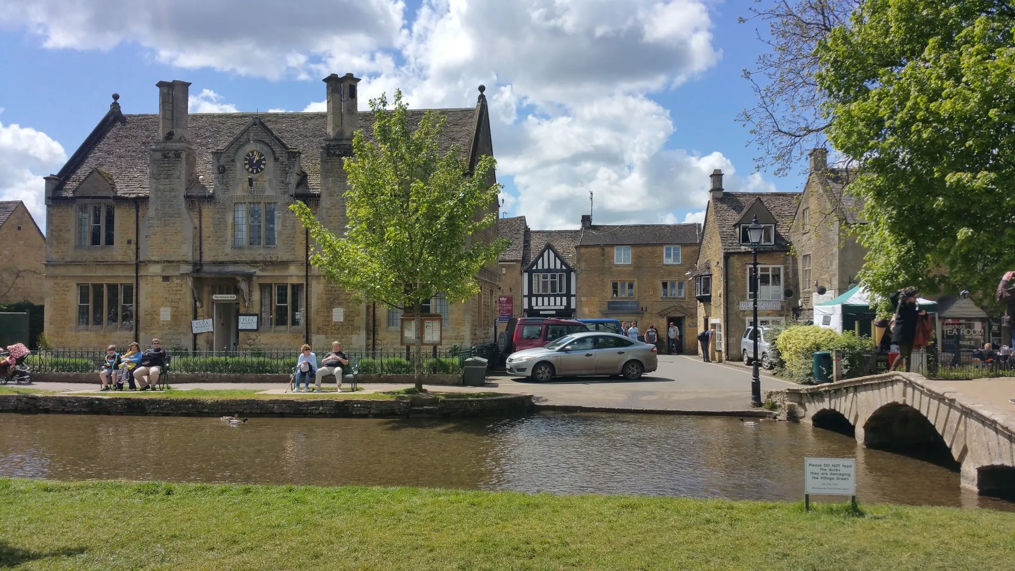 Bourton-on-the-Water 12