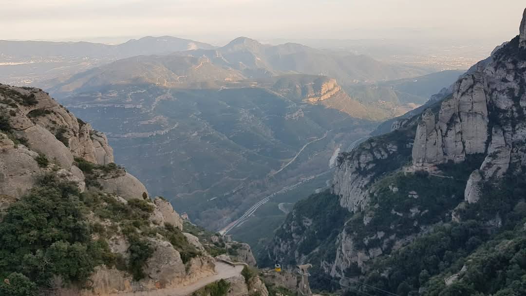 Montserrat 7