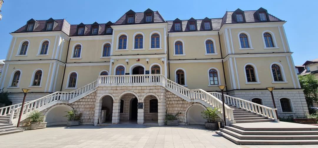 Pristina 11