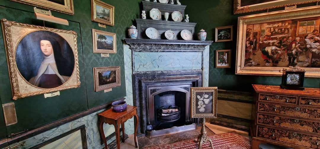 Burghley House 19