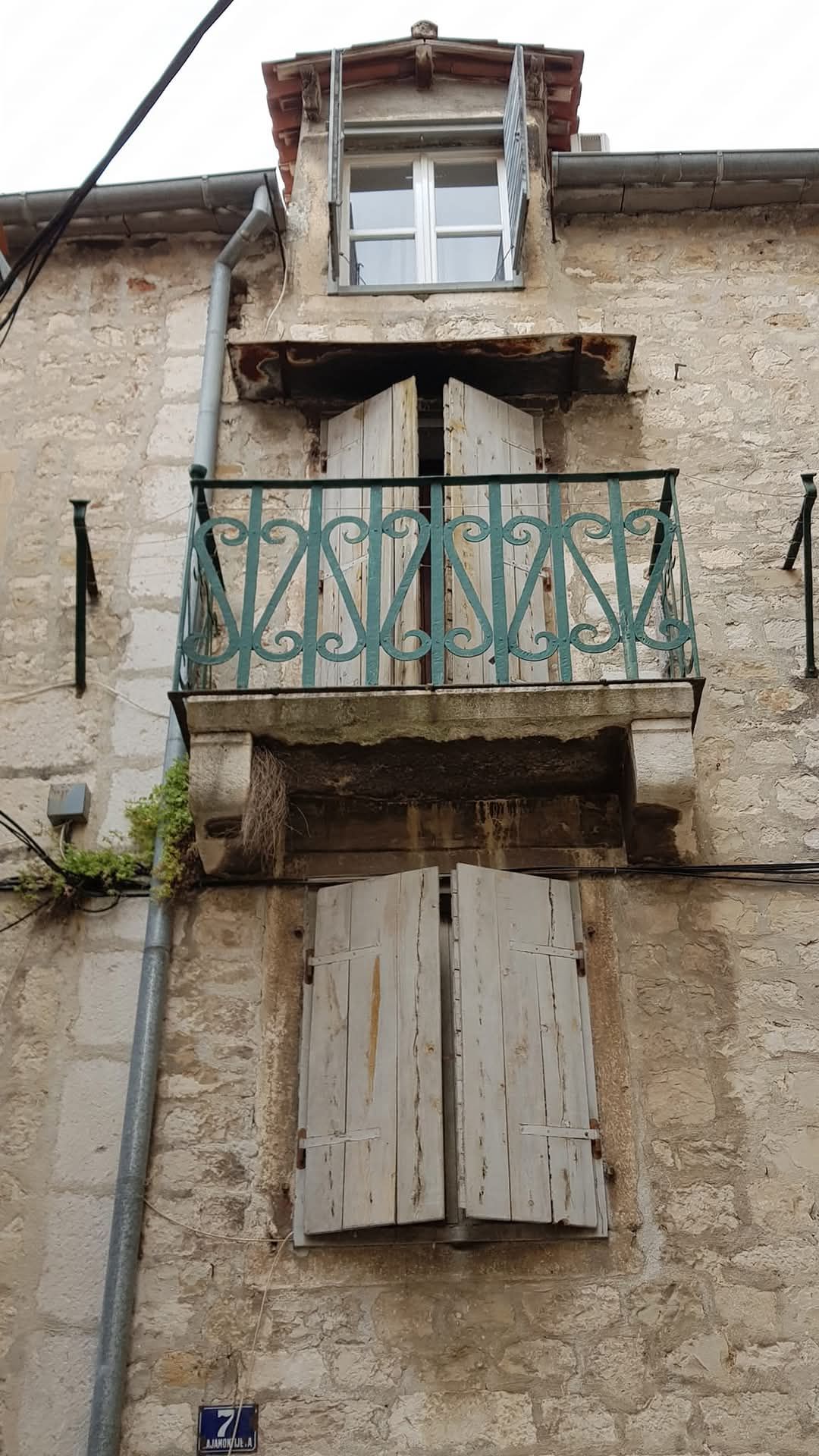 Split 11