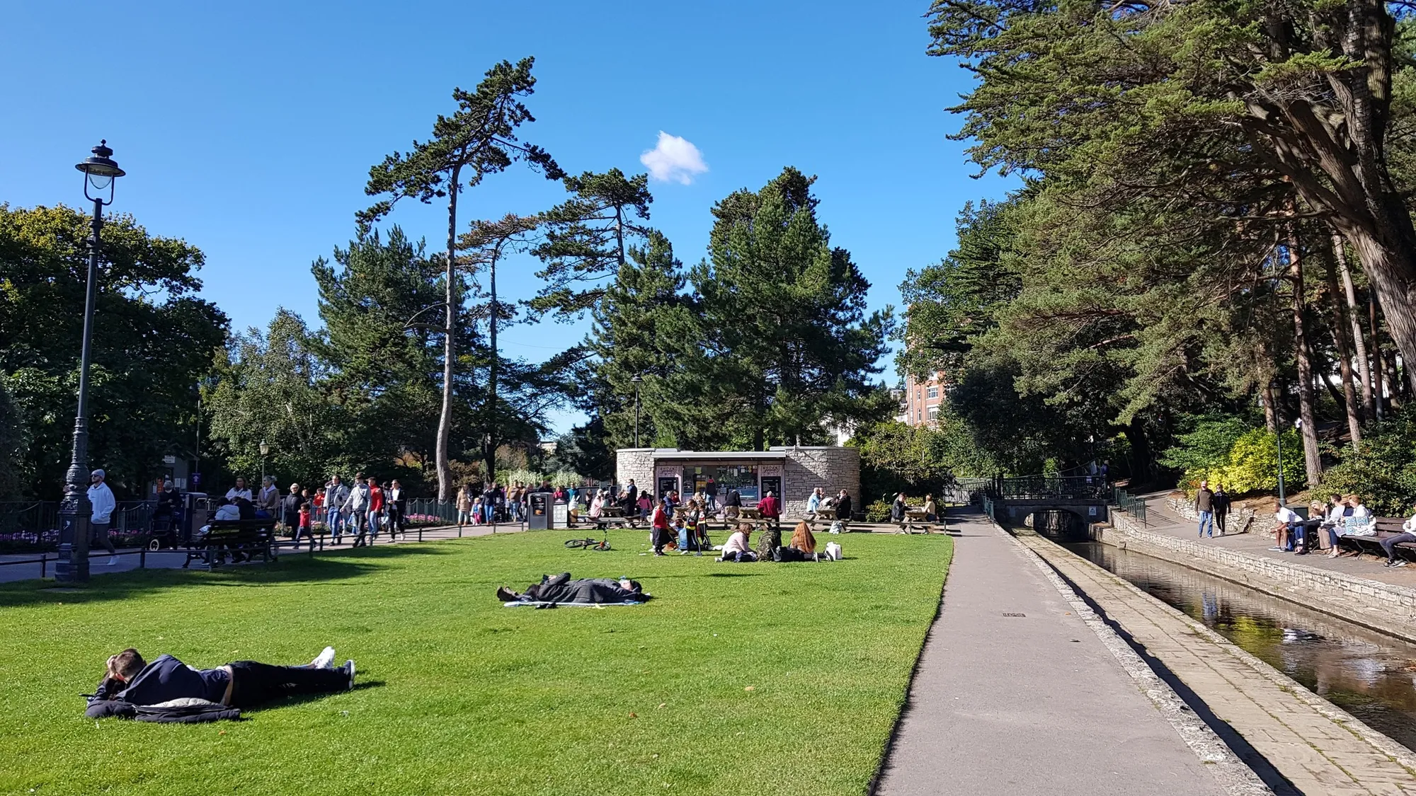 Bournemouth 2
