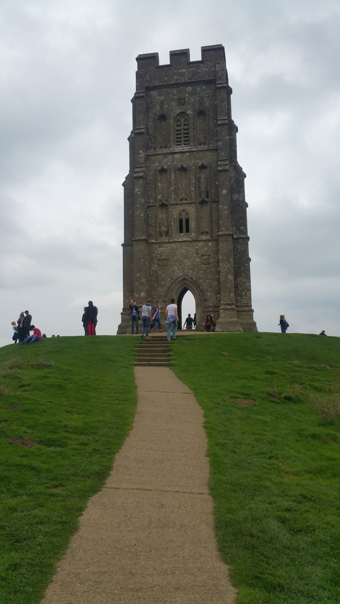 Glastonbury 16