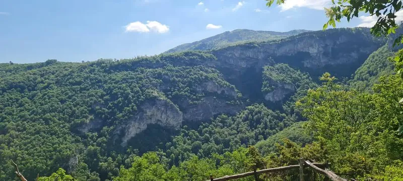 Пещера,,Снежанка" 1