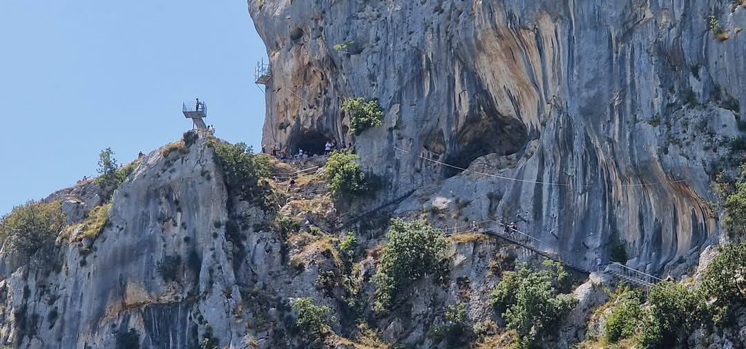 Gamti Mountain and Bovilla Lake 16
