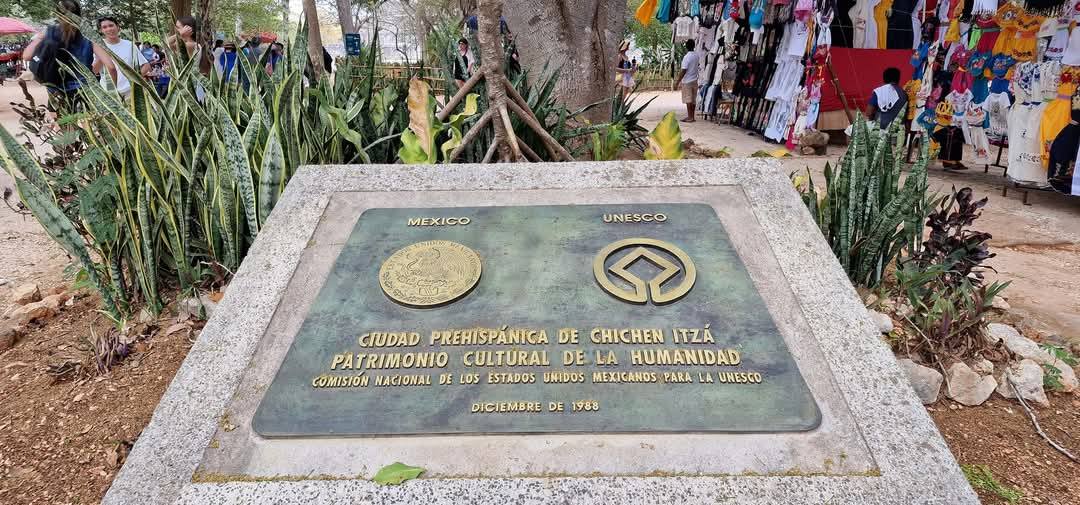 Chichen Itza 3