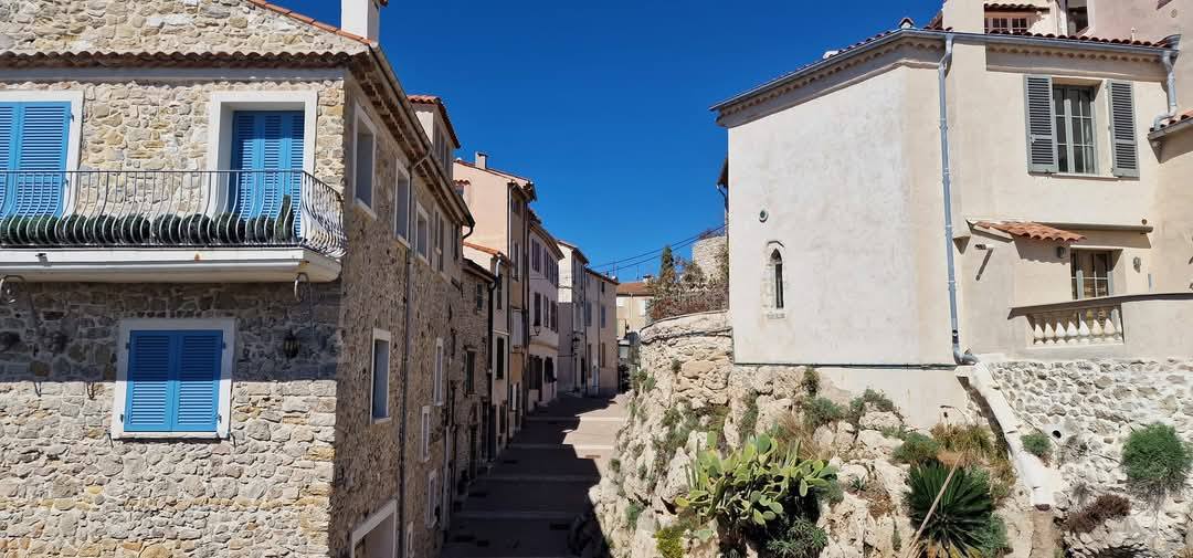 Antibes 10