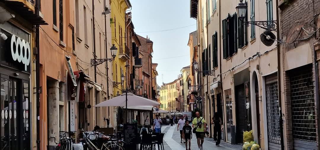 Ferrara 15