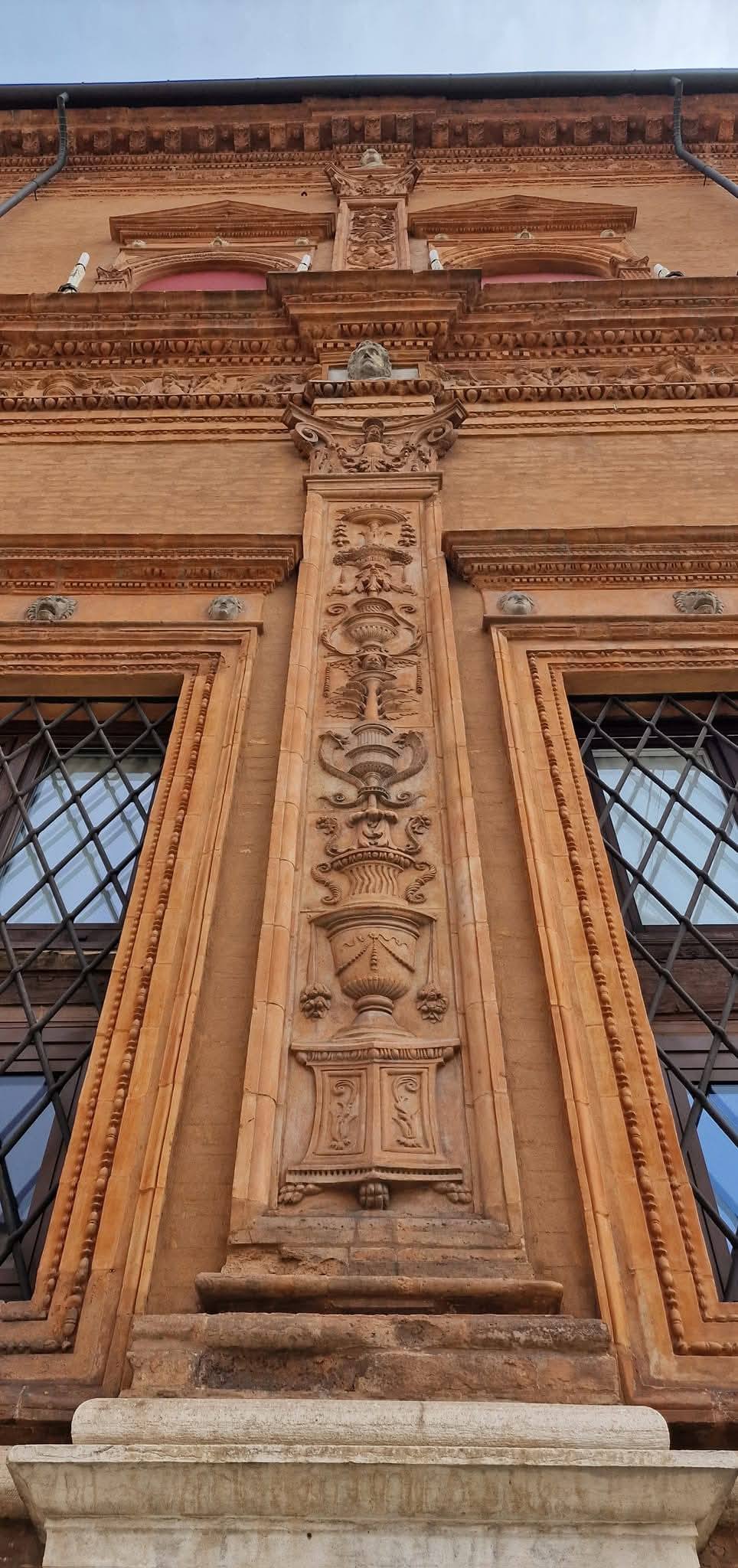 Ferrara 18