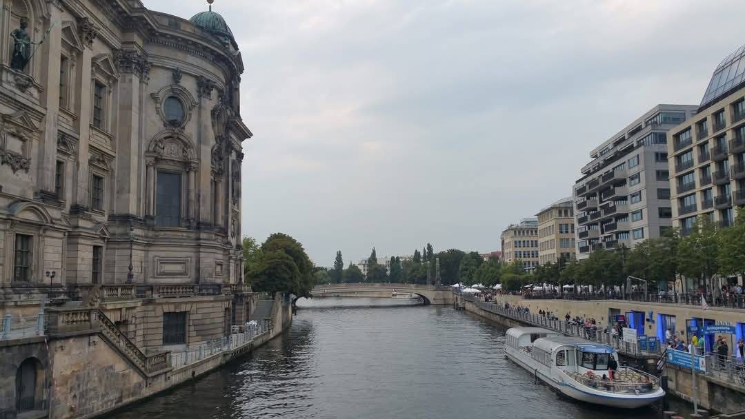 Berlin 24