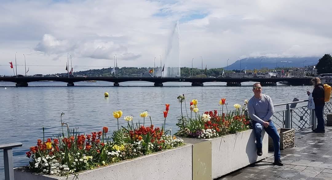Geneva 9