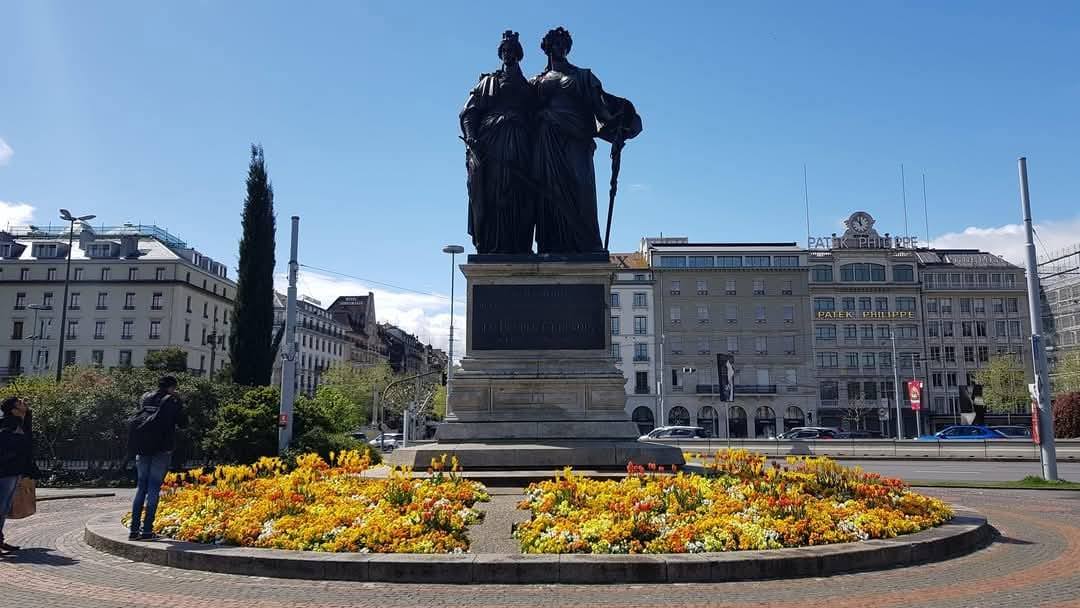 Geneva 13