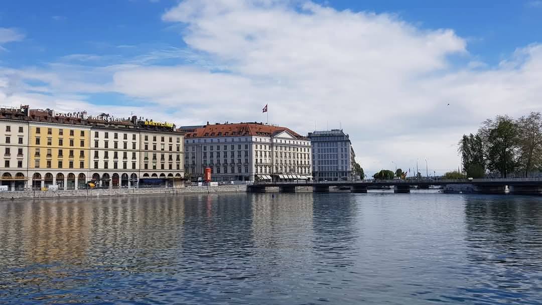 Geneva 16