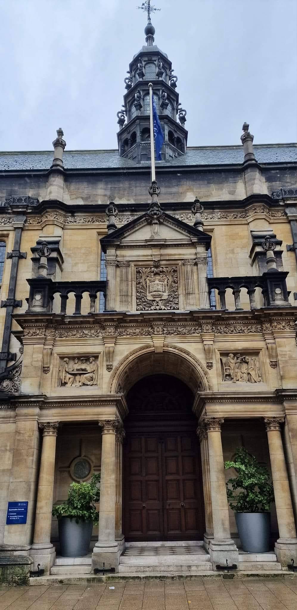Oxford 10
