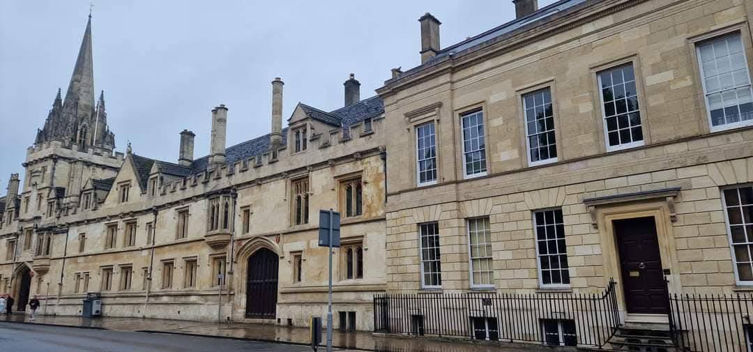 Oxford 19