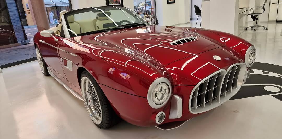 Modena 12
