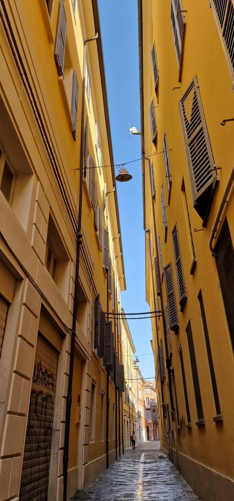 Modena 17