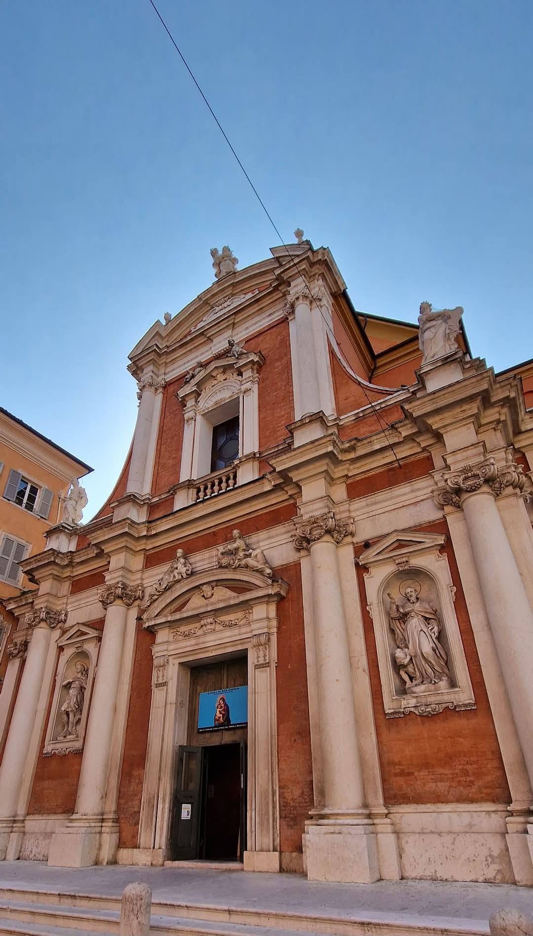 Modena 18