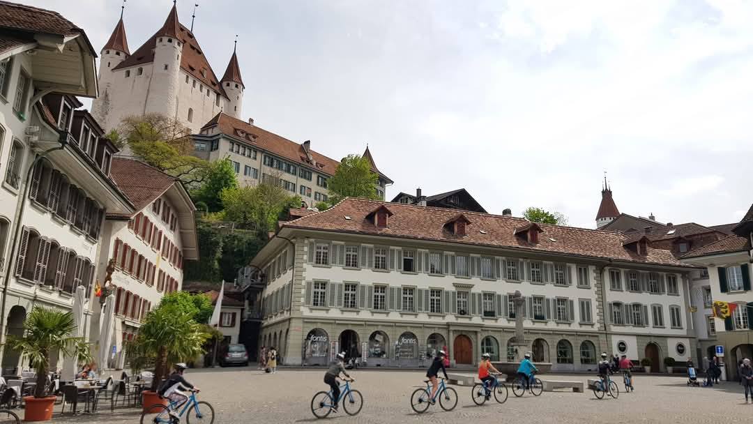 Thun 3