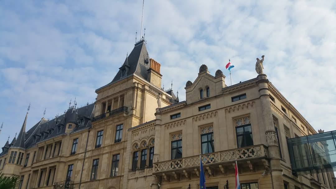 Luxembourg 9