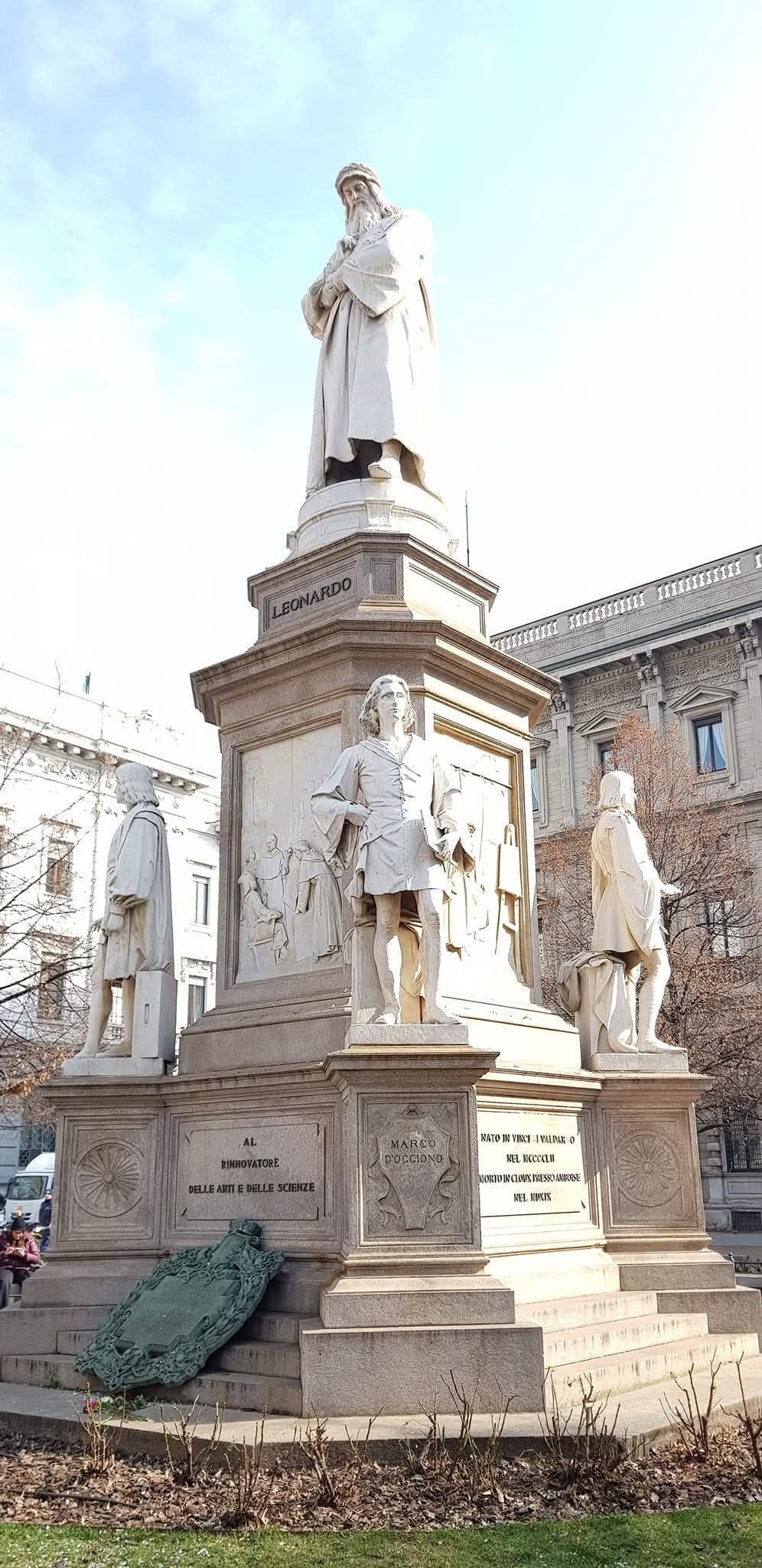 Milano 9