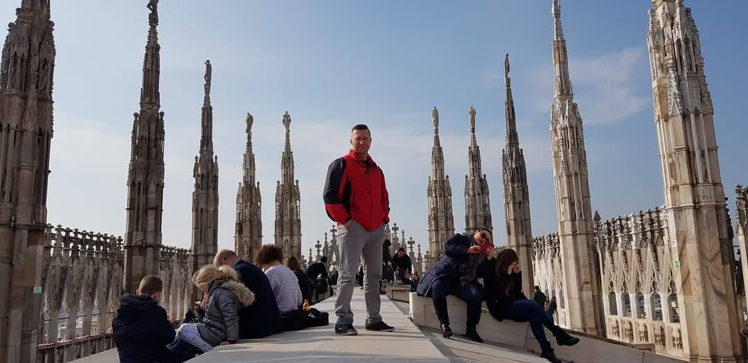 Milano 16