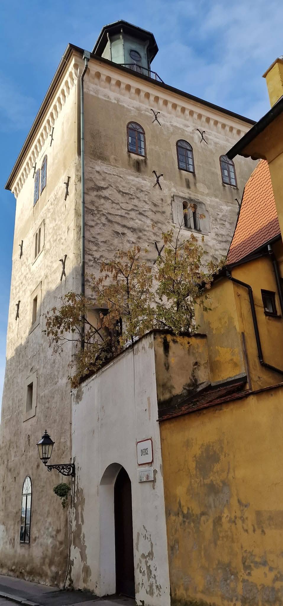 Zagreb 12