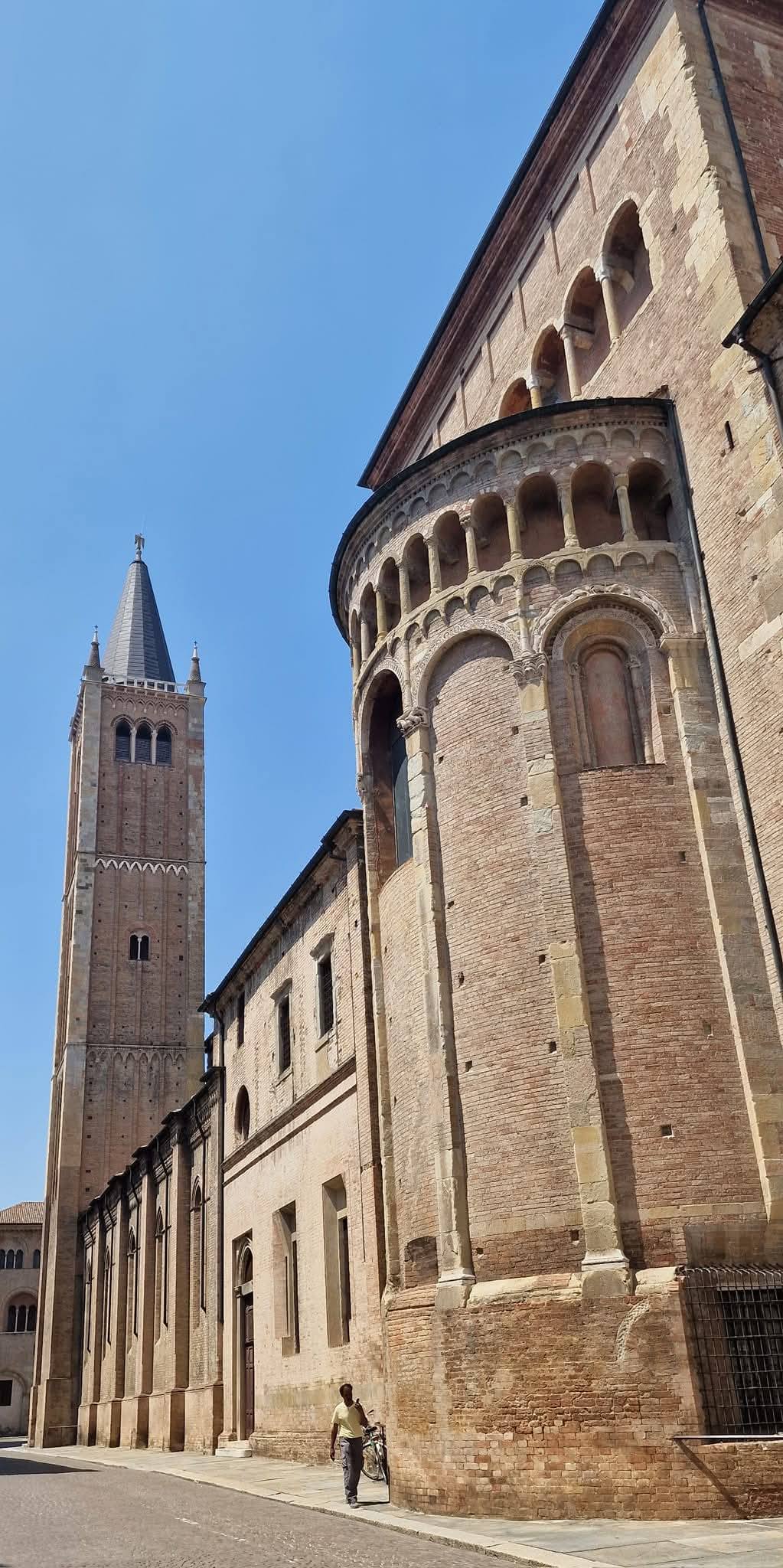 Parma 12