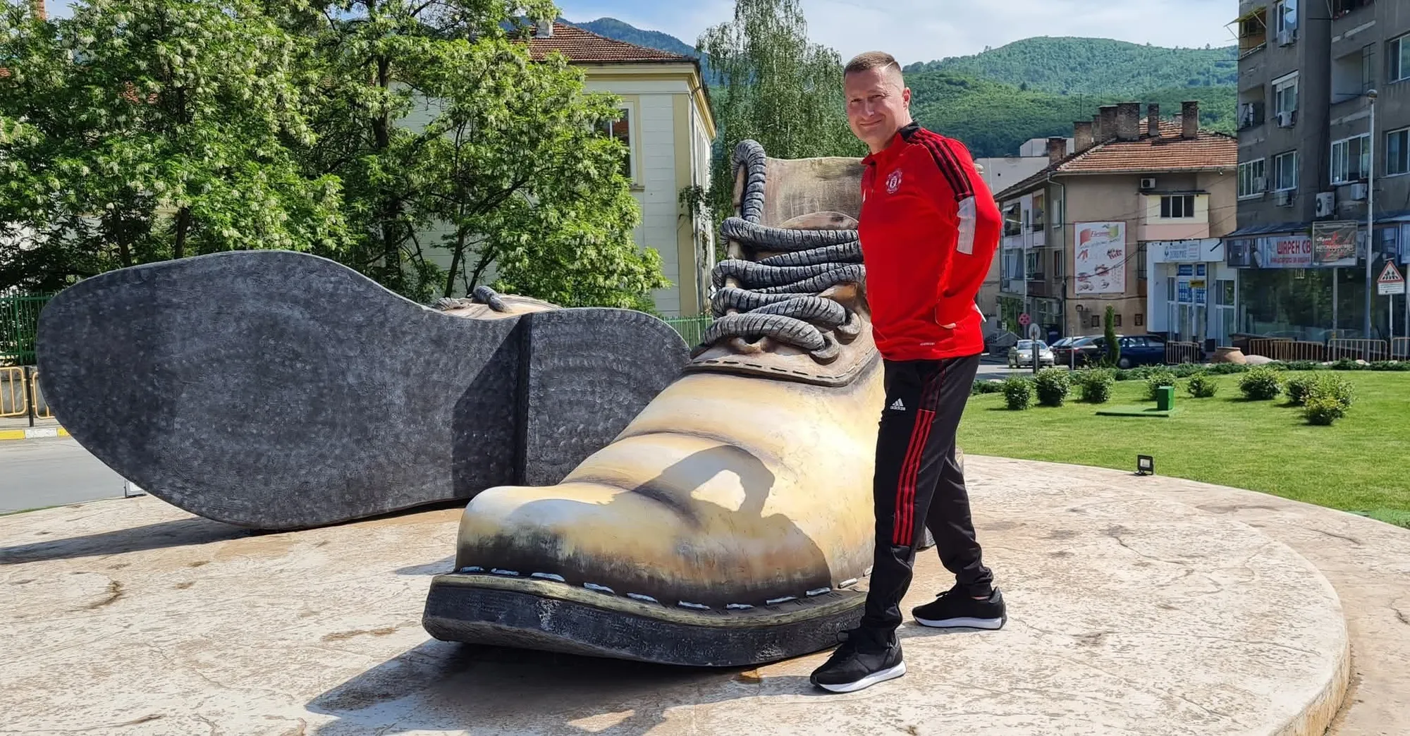 Град Пещера 4