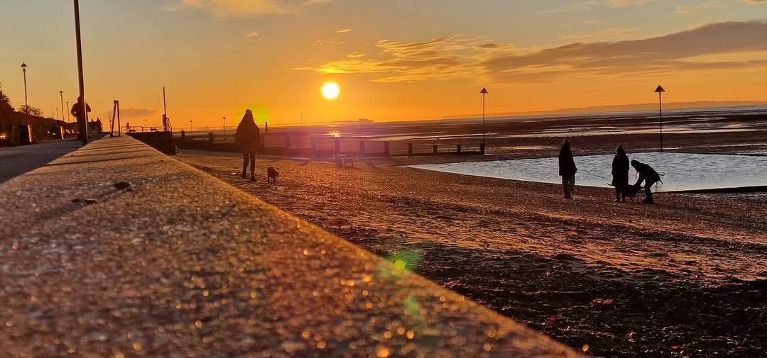 Chalkwell Beach 2