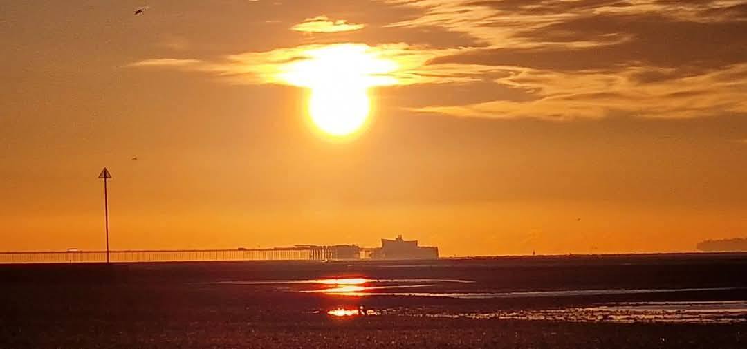 Chalkwell Beach 5