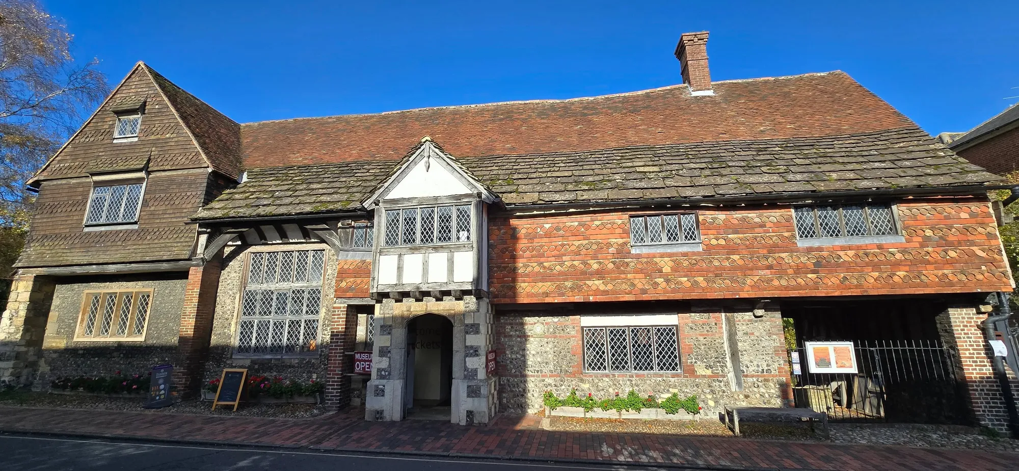 Lewes 11