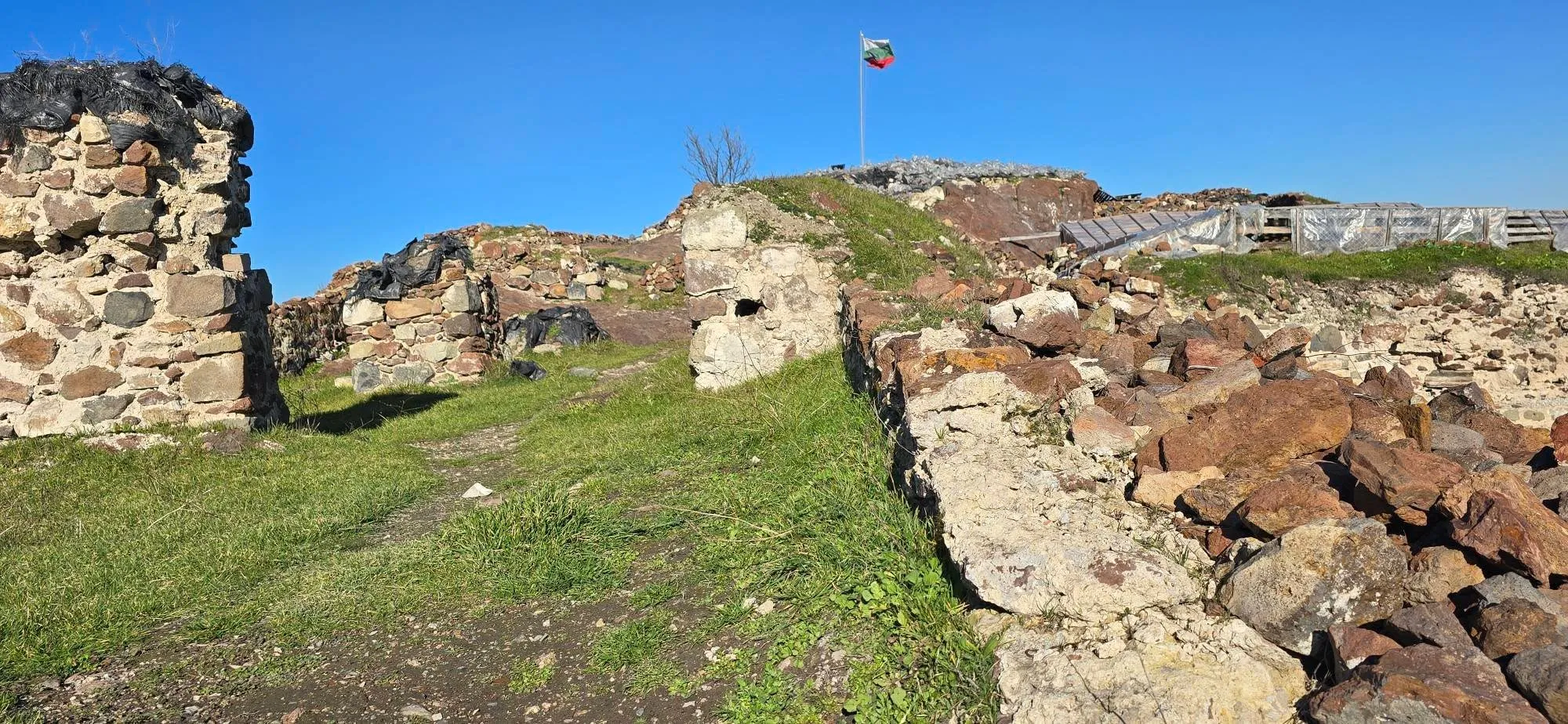 Крепост „Русокастро 13