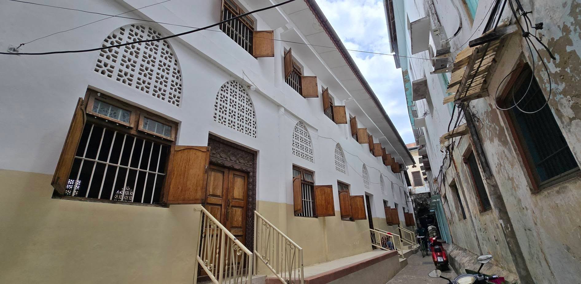 Stone Town 16