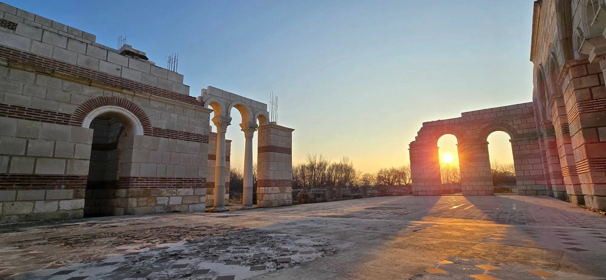 Плиска 12