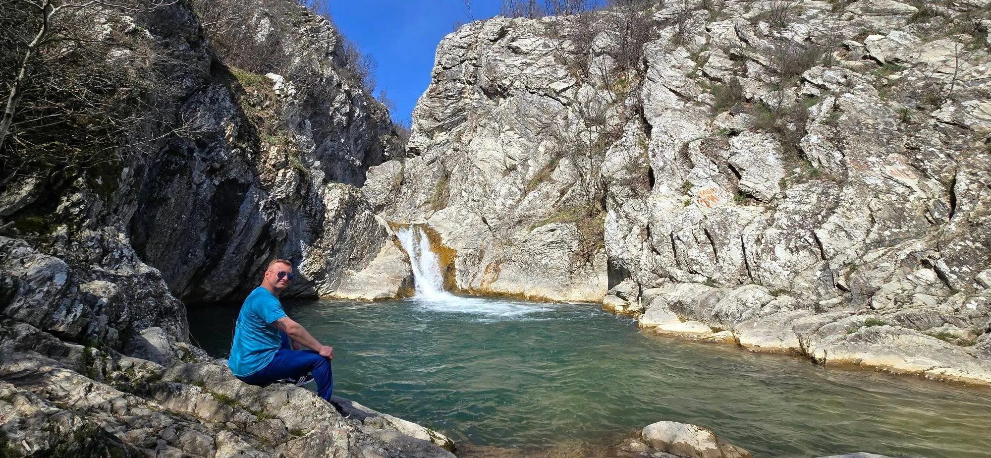 Село Медвен 20