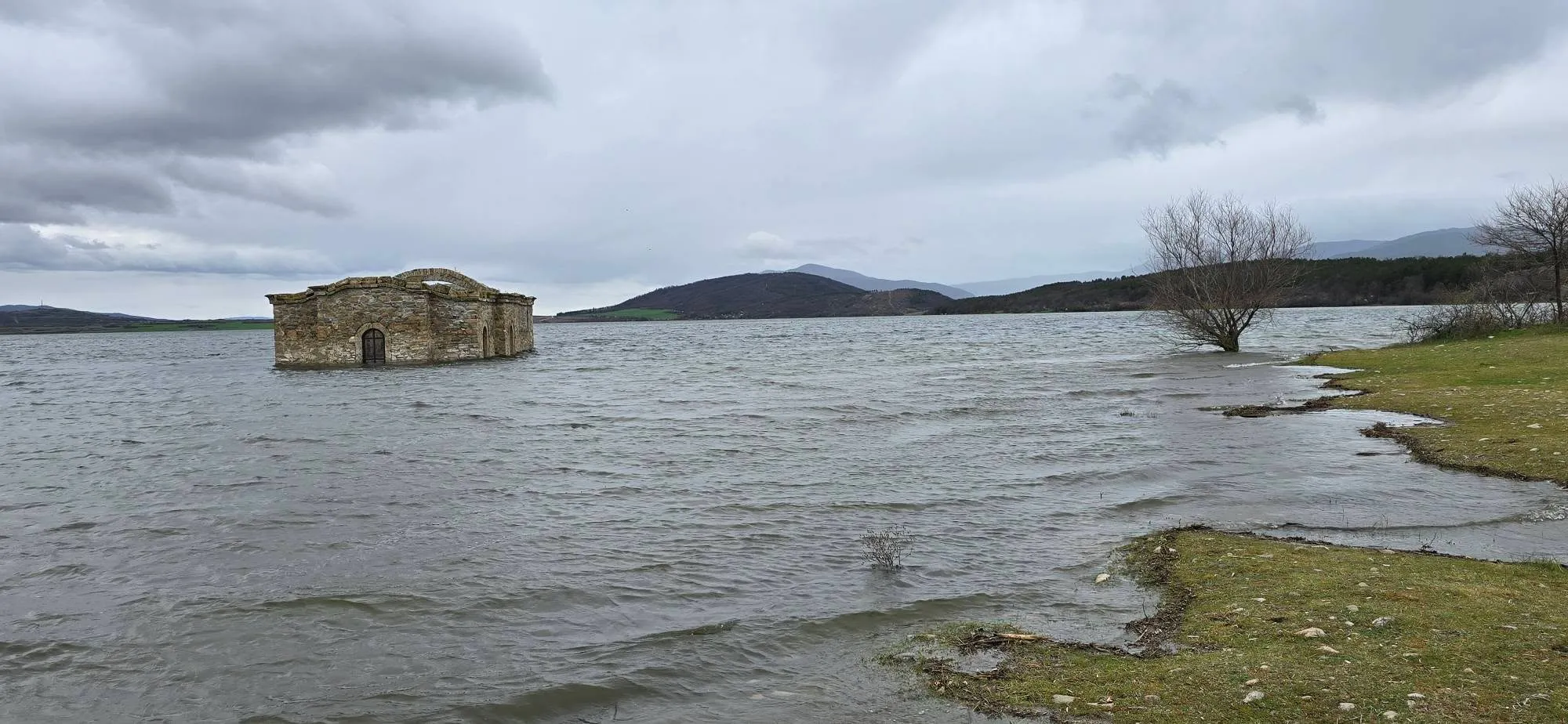 Zhrebchevo Reservoir 6