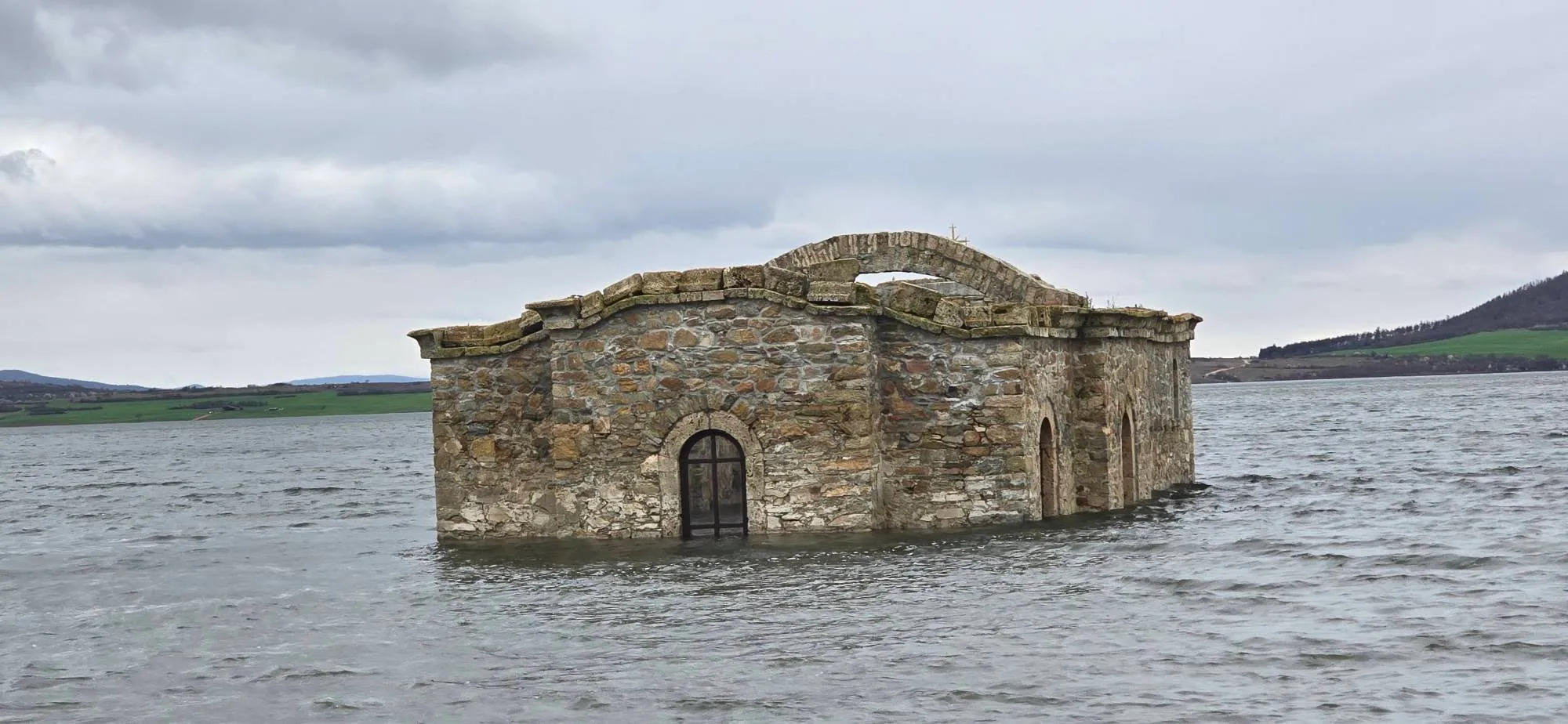 Zhrebchevo Reservoir 7