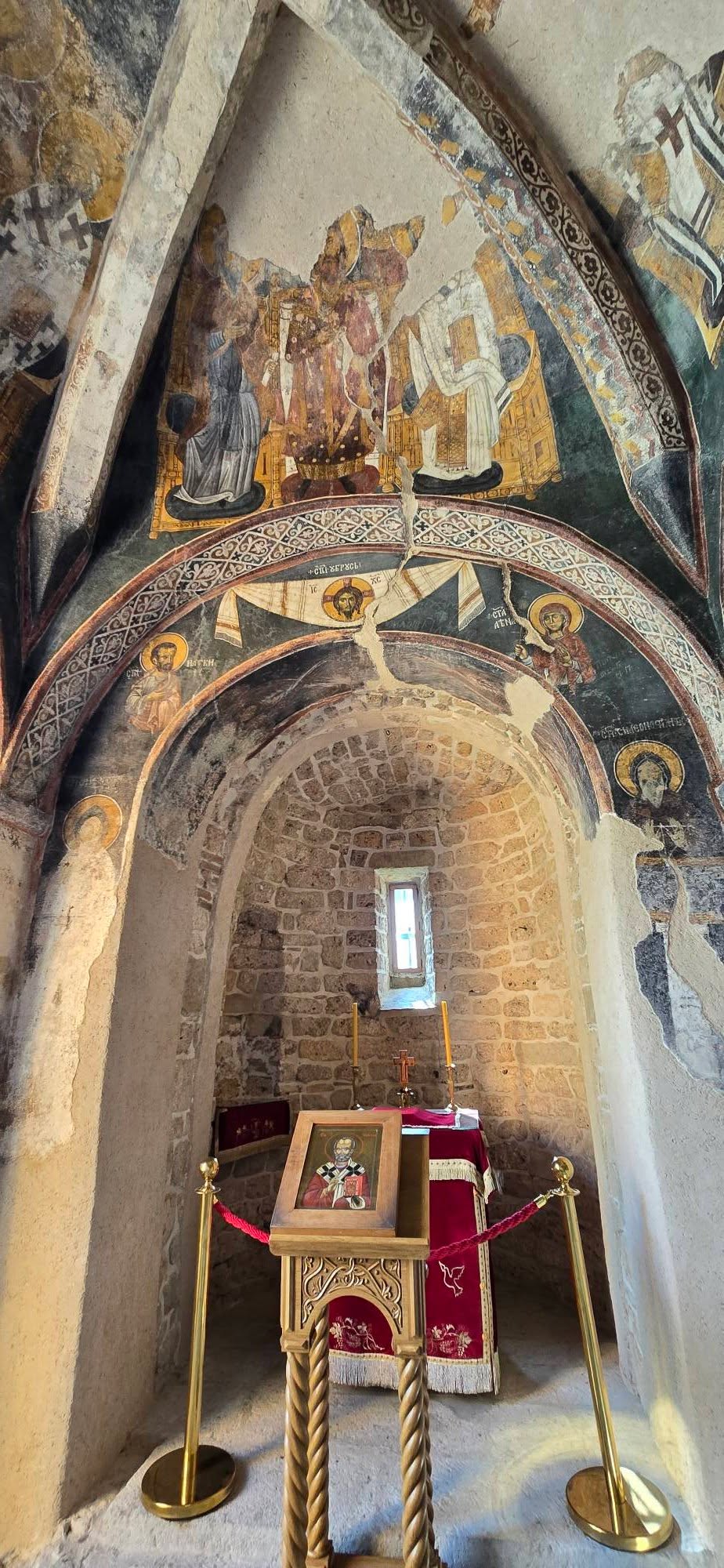 Djurdjevi Stupovi Monastery 13