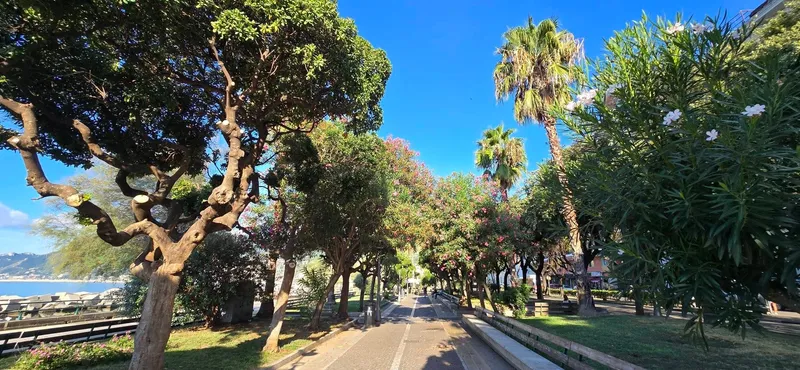 Салерно 🇮🇹 ITALY 👇 1